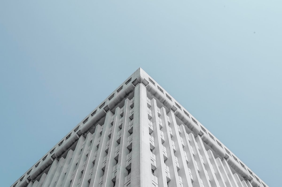 无缘三连冠，萨巴伦卡发文告别澳网：会以更强大的姿态回来！德约科维奇退赛后回击质疑